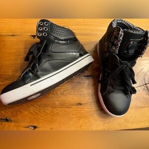 Like-new Pastry Pop Tart Grid Hip Hop Sneakers in Black/White, Girls Size 2.